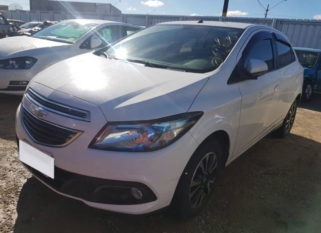 CHEVROLET ONIX 1.4 LTZ AUT - 2015